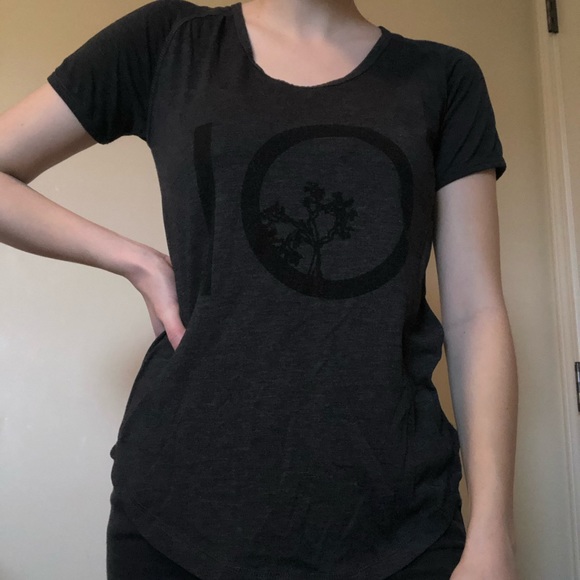 Ten Tree grey t-shirt - Picture 2 of 4